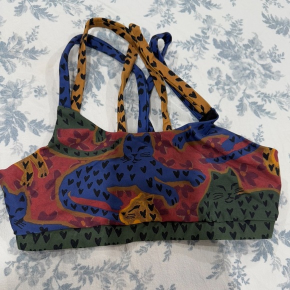 NWOT FARM RIO TOP - Picture 1 of 3